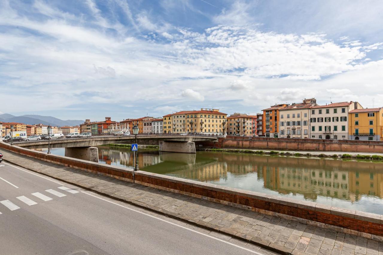 Lungarno Elegant With Panoramic Balcony Appartement Pise