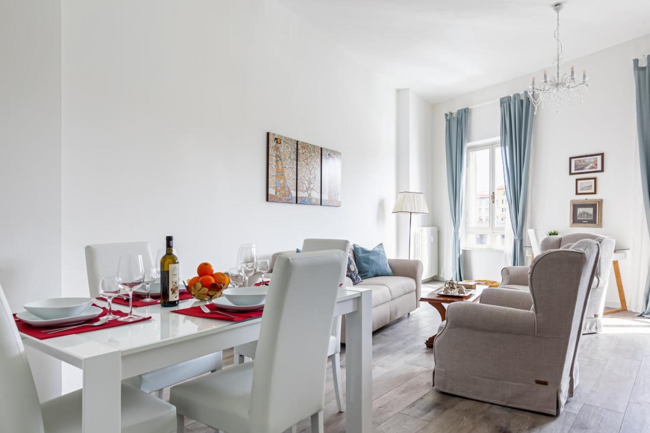 Appartement Lungarno Elegant With Panoramic Balcony Pise
