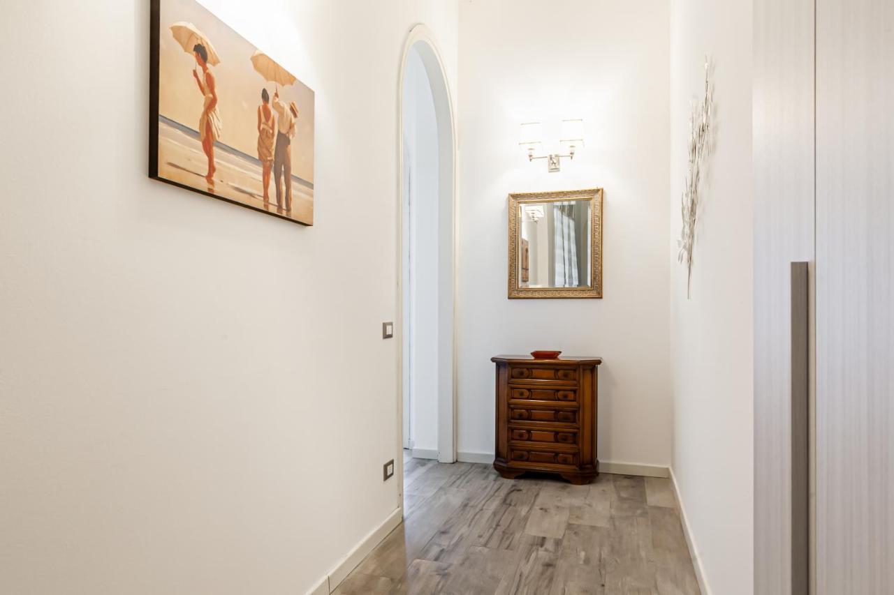 Appartement Lungarno Elegant With Panoramic Balcony *